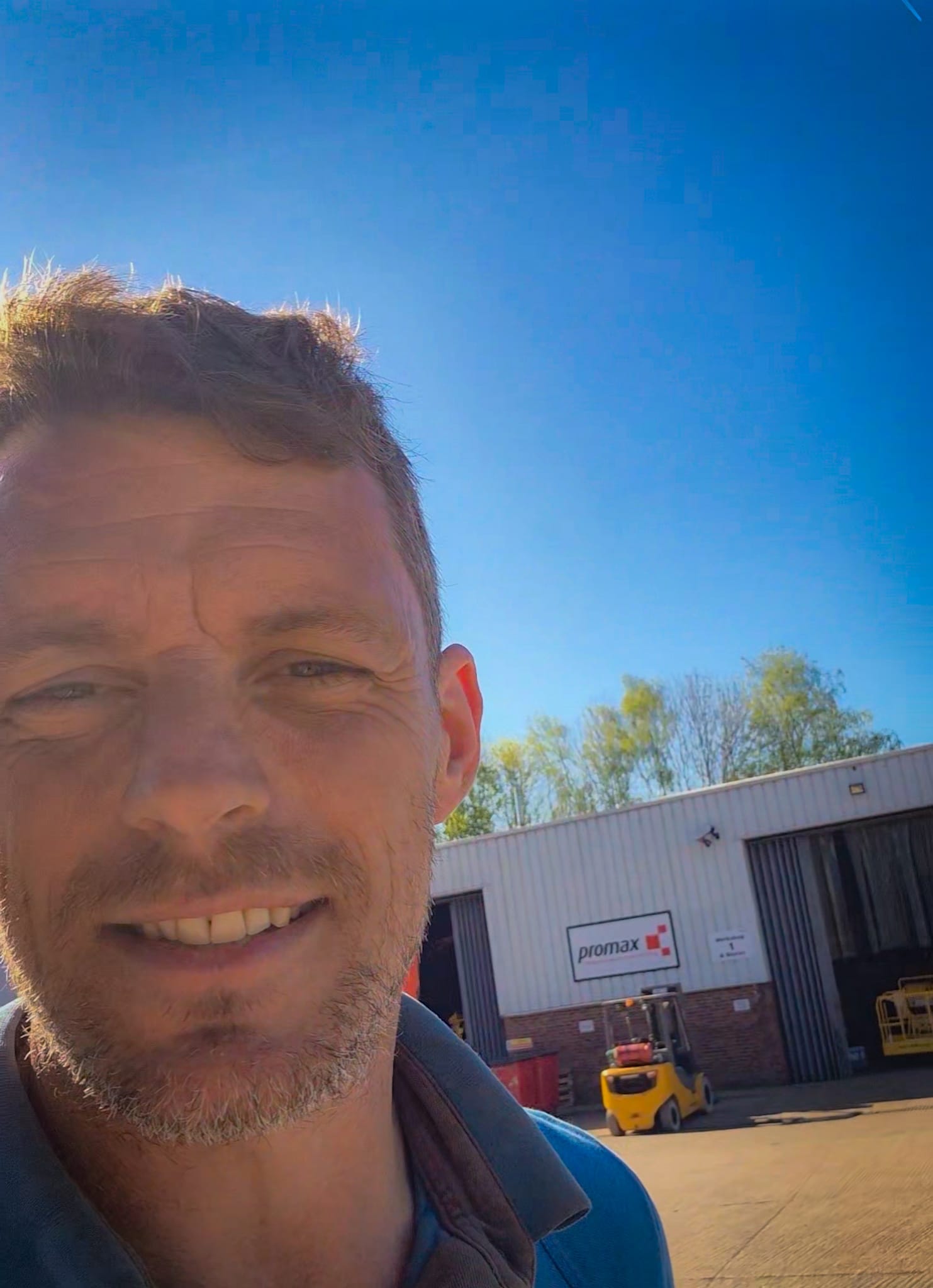 Roof Tops and Pit Stops – The Week the Cherry Picker Came Home